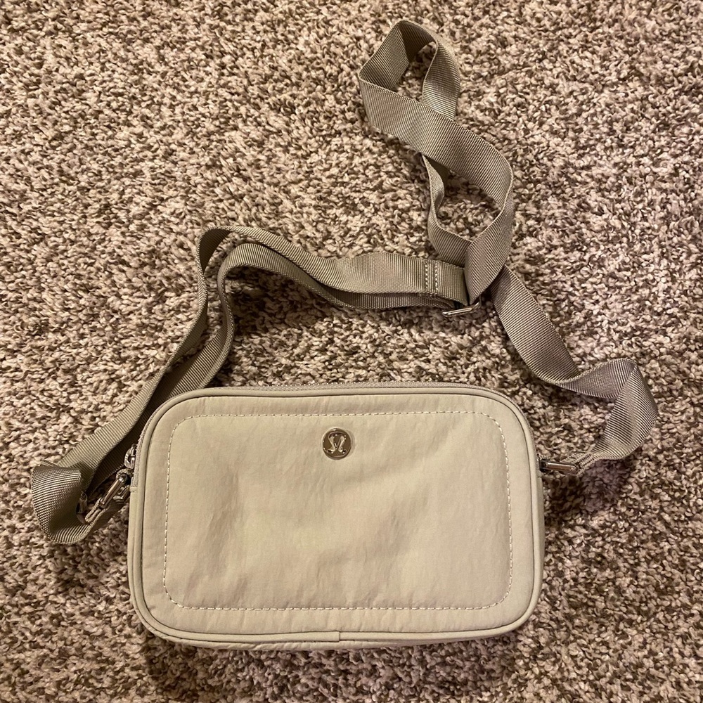 Silver Lululemon Camera Bag